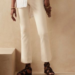 Banana Republic Mid Rise Crop Flare Ecu Corduroy Size 28P